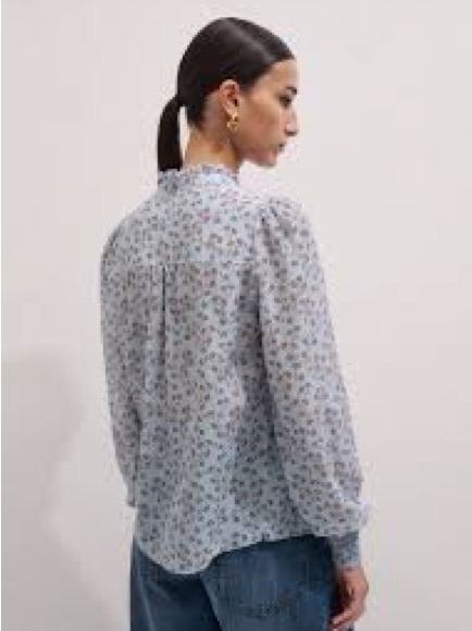 Me+Em Pale Blue Floral Pintuck Blouse Size 8